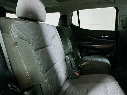 Used 2020 GMC Acadia SLE w/ Driver Convenience Package image 28