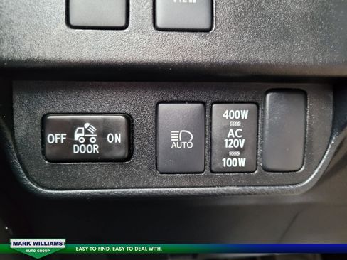 Used 2020 Toyota Tacoma Limited image 26