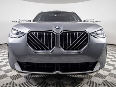 Used 2025 BMW X3 xDrive30i AWD/4WD image 5