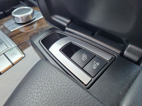 Used 2015 Mercedes-Benz SL 400 image 27