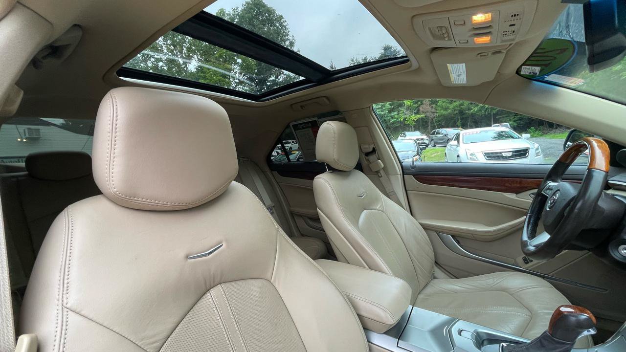 Used 2011 Cadillac CTS Luxury AWD/4WD image 30