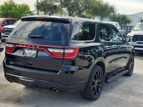 Used 2019 Dodge Durango R/T w/ Technology Group RWD image 4