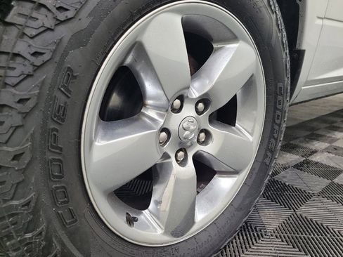 Used 2015 RAM 1500 Big Horn image 31