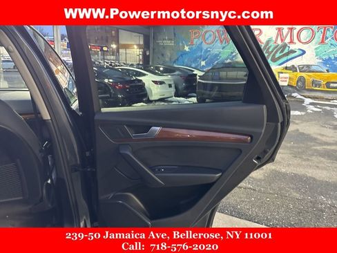 Used 2022 Audi Q5 2.0T Premium AWD/4WD image 18