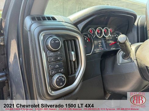 Used 2021 Chevrolet Silverado 1500 LT AWD/4WD image 20