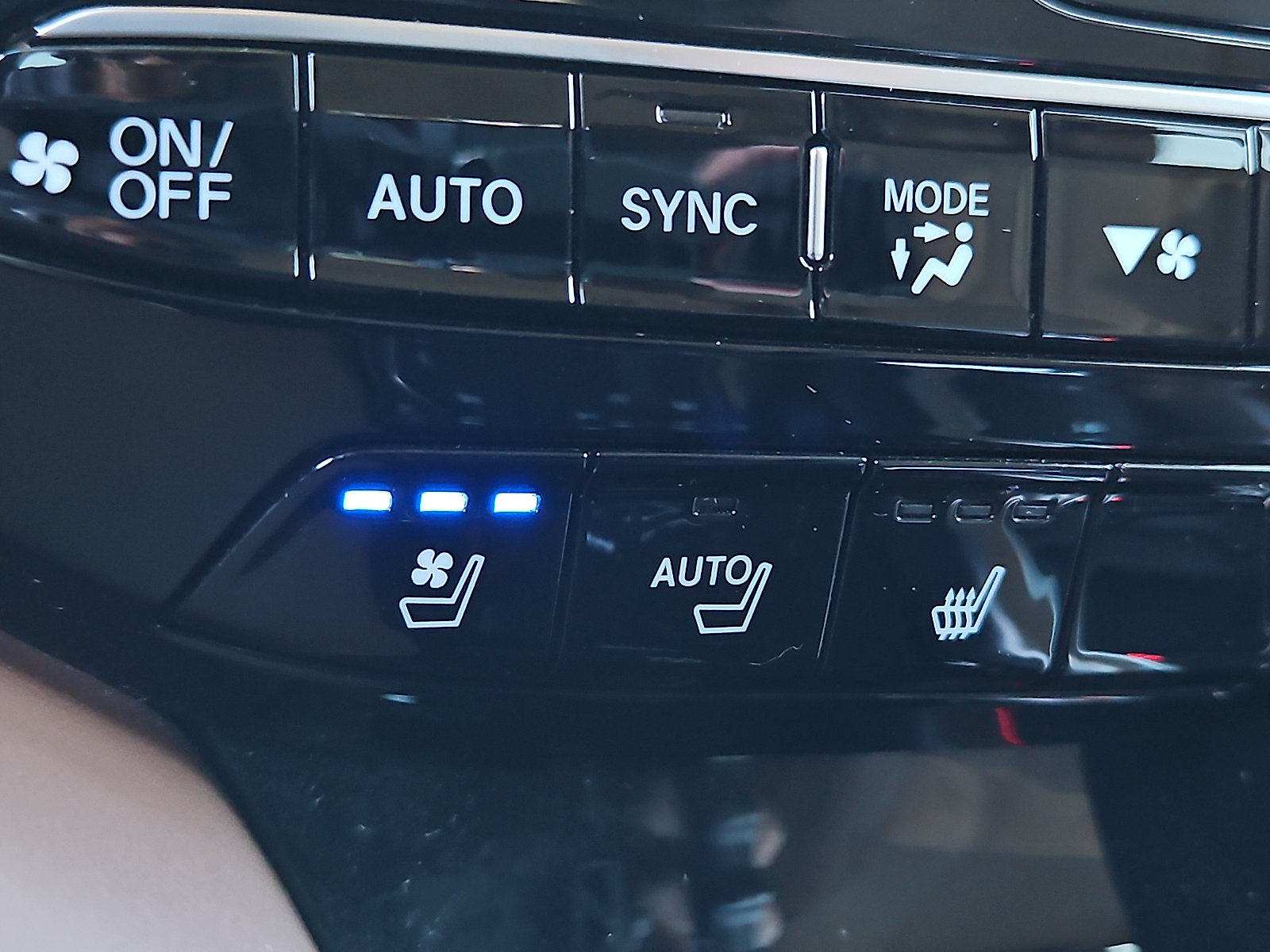 Used 2024 Acura MDX w/ Advance Package AWD/4WD image 20