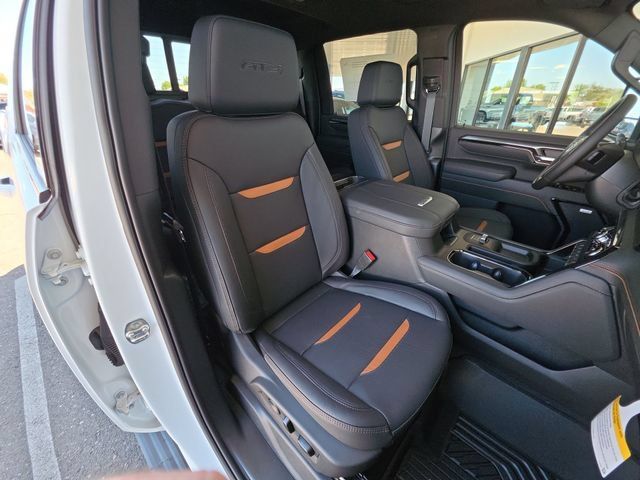 New 2026 GMC Sierra 2500 AT4 w/ AT4 Premium Plus Package AWD/4WD image 19