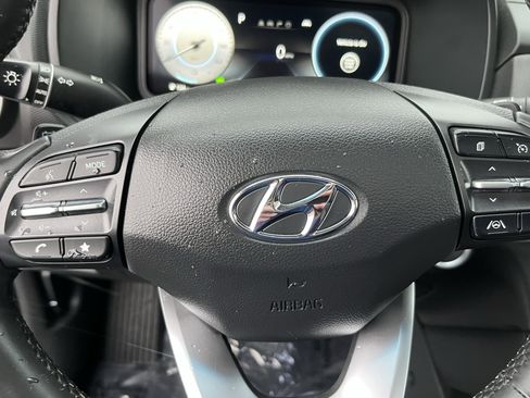 Certified 2022 Hyundai Kona Limited image 20