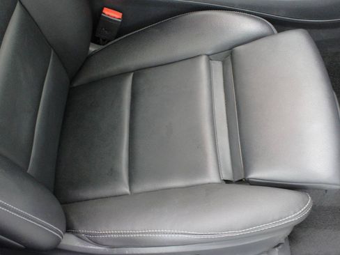 Used 2020 Mercedes-Benz GLA 250 w/ Convenience Package image 49