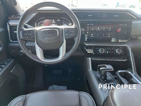 Used 2023 GMC Sierra 1500 Denali w/ Technology Package AWD/4WD image 31