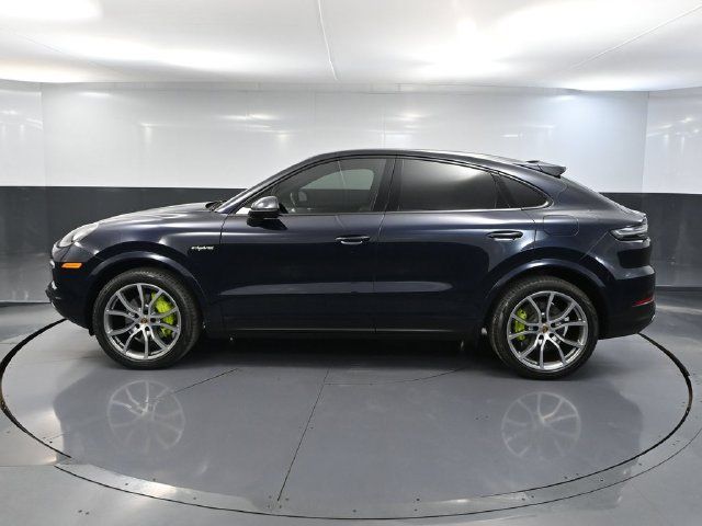 Used 2022 Porsche Cayenne E-Hybrid Coupe AWD/4WD image 6