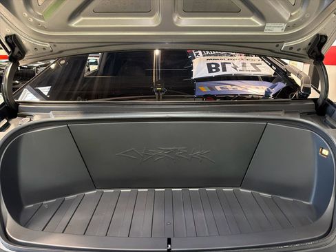 Used 2025 Tesla Cybertruck AWD Crew Cab image 17