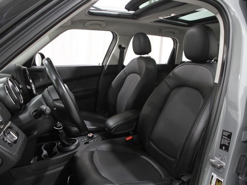 Used 2019 MINI Cooper Countryman image 5