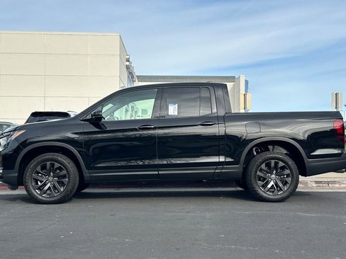 Used 2025 Honda Ridgeline Sport image 6