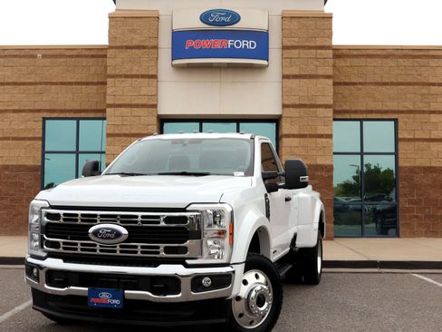 Used 2026 Ford F450 XLT w/ FX4 Off-Road Package AWD/4WD image 2