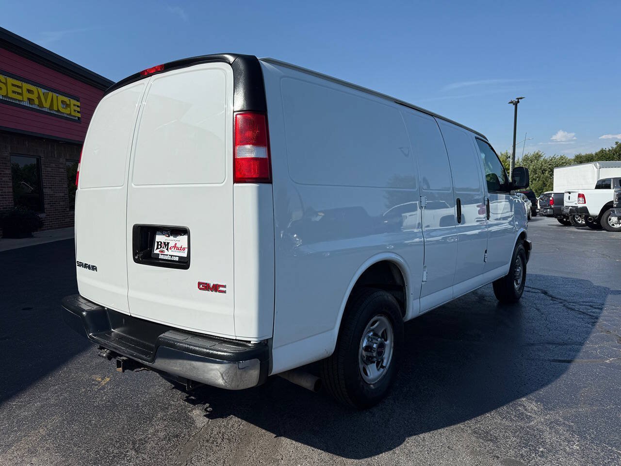 Used 2020 GMC Savana 3500 w/ Driver Convenience Package RWD image 7