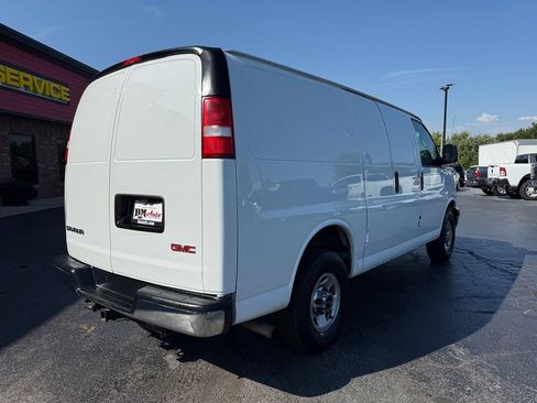 Used 2020 GMC Savana 3500 w/ Driver Convenience Package RWD image 7