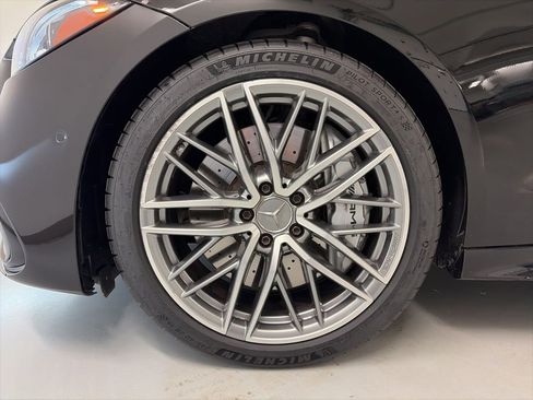 Used 2024 Mercedes-Benz C 43 AMG 4MATIC Sedan image 10