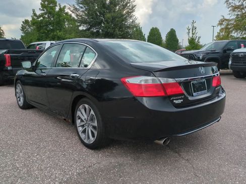 Used 2013 Honda Accord Sport image 4