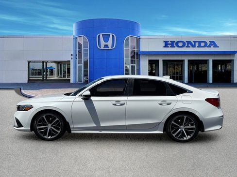 Certified 2024 Honda Civic Touring image 3
