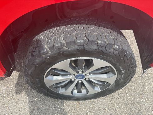 Used 2020 Ford F150 XL w/ Equipment Group 101A Mid AWD/4WD image 12