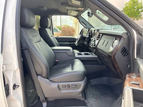 Used 2016 Ford F250 Platinum w/ FX4 Off-Road Package image 6