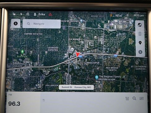 Used 2013 Tesla Model S Performance image 22