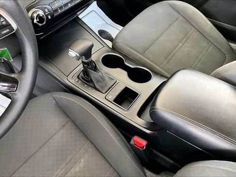 Used 2020 Kia Sorento L FWD image 15