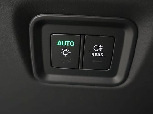 Used 2026 Porsche Cayenne S AWD/4WD image 21