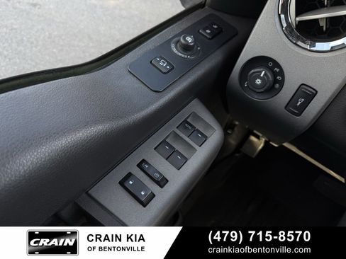 Used 2011 Ford F250 Lariat w/ Lariat Ultimate Pkg image 11