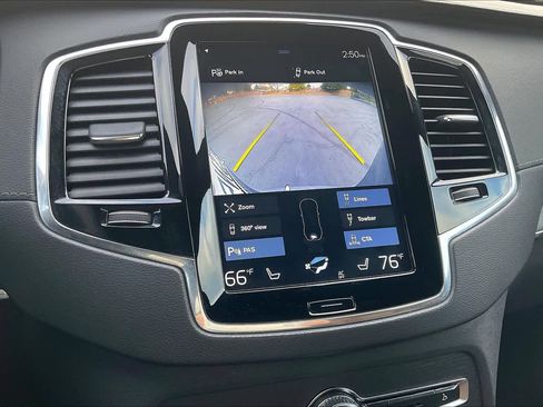 Used 2022 Volvo XC90 T8 Inscription w/ Advanced Package image 24