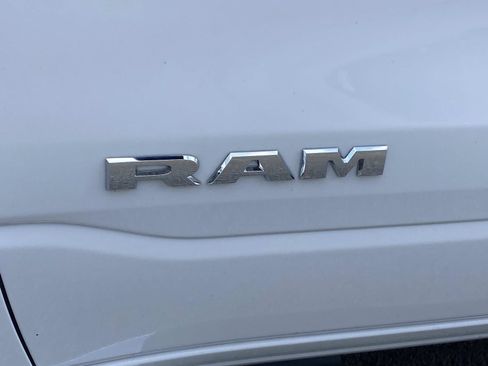 Used 2025 RAM 1500 Big Horn RWD image 14