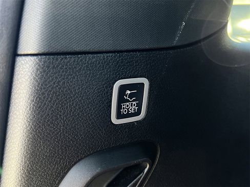 Used 2022 Jeep Wagoneer Series II image 30