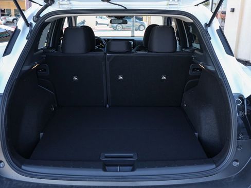 Used 2026 Nissan Kicks SV w/ Charging Package image 16