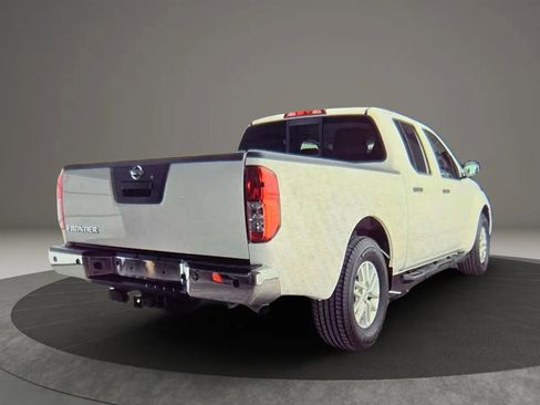 Used 2016 Nissan Frontier SV w/ SV Value Truck Package image 2