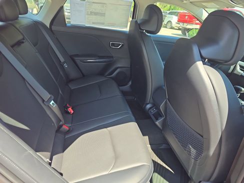 New 2026 Kia K4 EX image 11