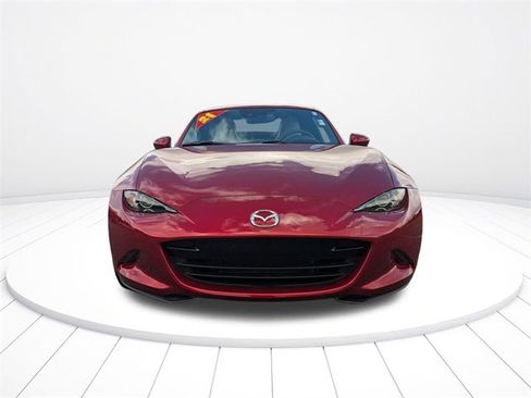 Used 2021 MAZDA MX-5 Miata RF Grand Touring image 12