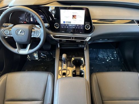 Certified 2025 Lexus RX 350 FWD w/ Technology Package image 15