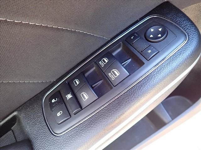 Used 2023 Dodge Charger SXT RWD image 14