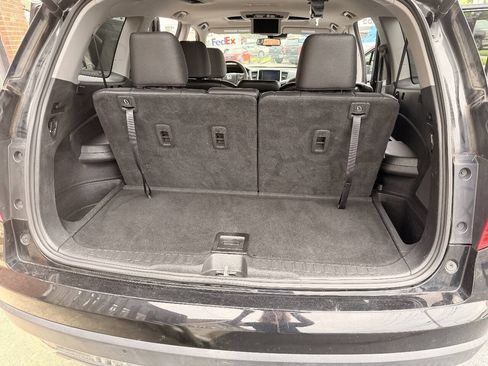 Used 2016 Honda Pilot Touring image 15