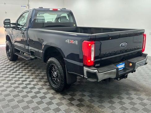 Used 2025 Ford F250 XL w/ XL Chrome Package image 14