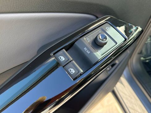 Certified 2023 Volkswagen ID.4 Pro S Plus image 13