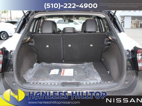 New 2026 Nissan Kicks SR w/ Illumination Package image 10