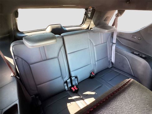 Used 2023 Chevrolet Tahoe RST w/ RST Performance Edition image 8