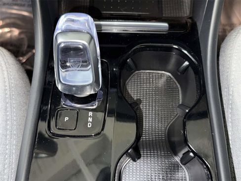 Used 2024 Volvo C40 P8 Recharge Ultimate image 23