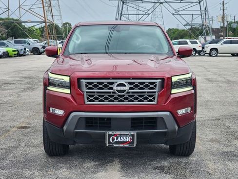 Used 2023 Nissan Frontier SV w/ SV Premium Package RWD image 2