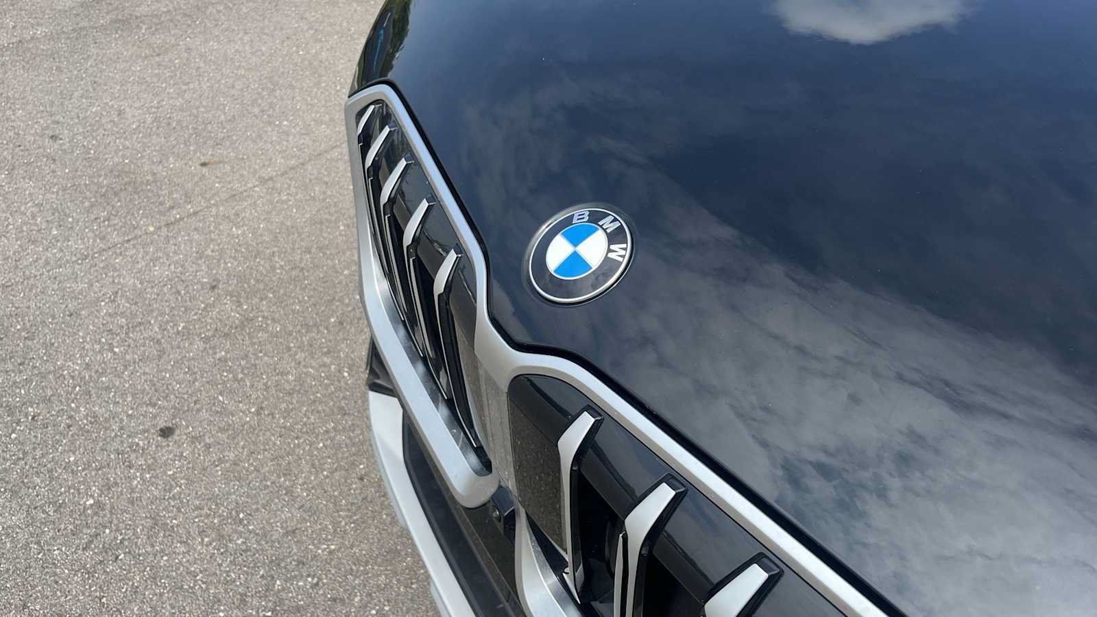 Used 2026 BMW X1 xDrive28i AWD/4WD image 23