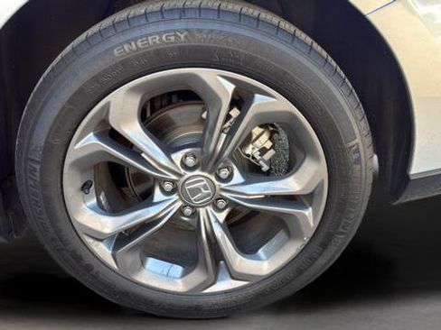 Used 2024 Honda Accord EX image 31