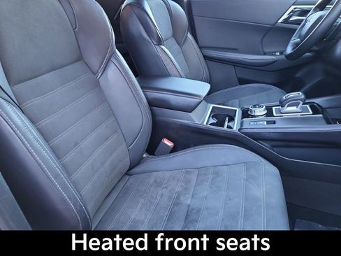 Used 2024 Mitsubishi Outlander SE image 17