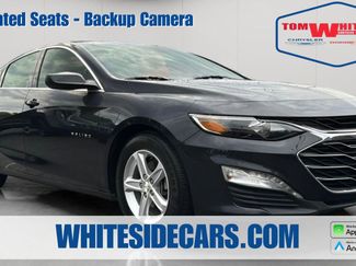Used 2023 Chevrolet Malibu LT video 1